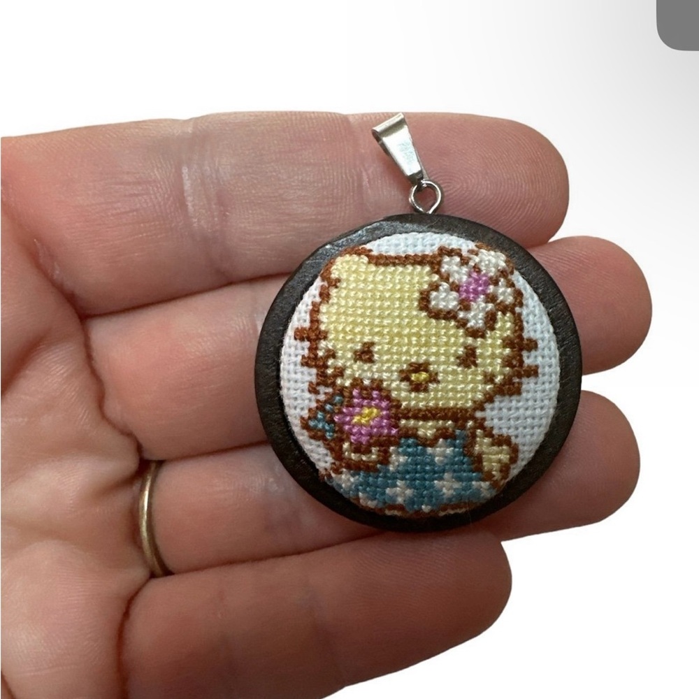 Hello Kitty necklace jewelry keychain pendant